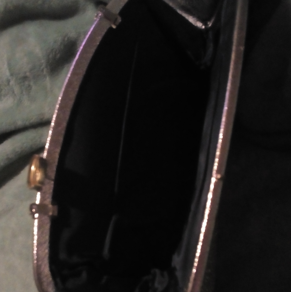 Hand bag - Picture 2 of 2